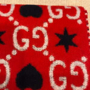 Gucci GG Hearts Scarf in Red