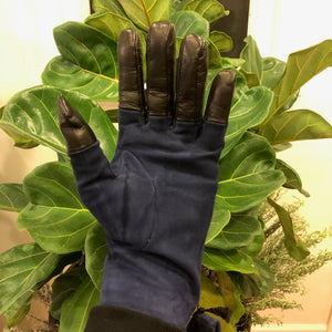 Gucci GG Suede and Leather Gloves in Viola