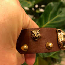 Load image into Gallery viewer, Gucci Feline Head Leather Bracelet in Brown