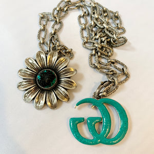 Gucci Marmont Double G Flower Necklace in Blue and Silver