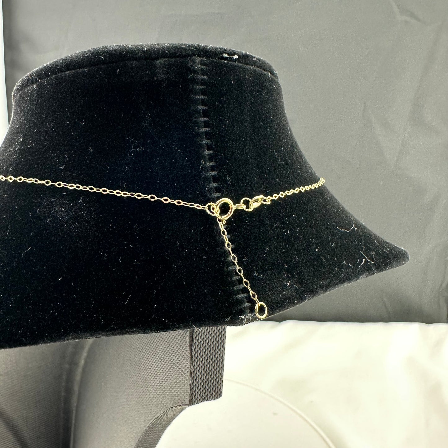 Gavriel Interlocking Circle Necklace in 14K Gold