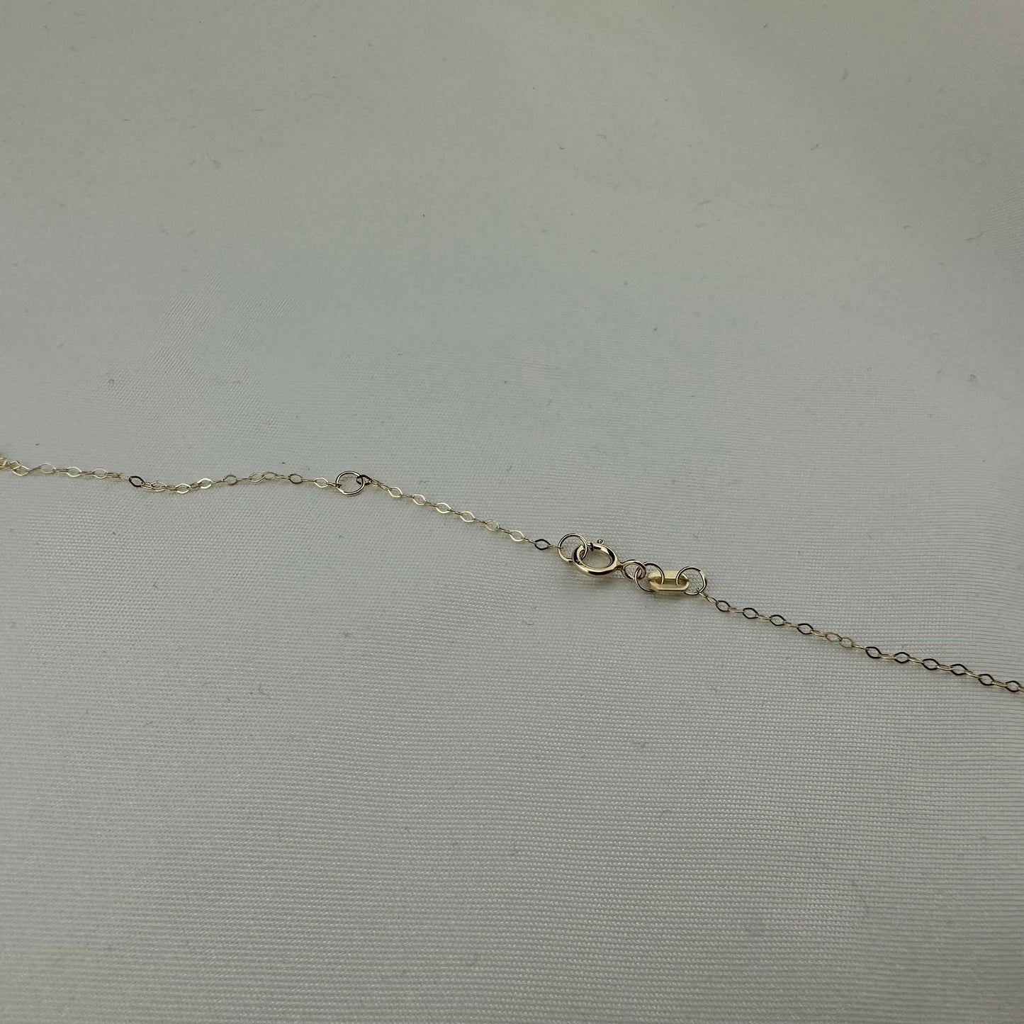 Gavriel Interlocking Circle Necklace in 14K Gold