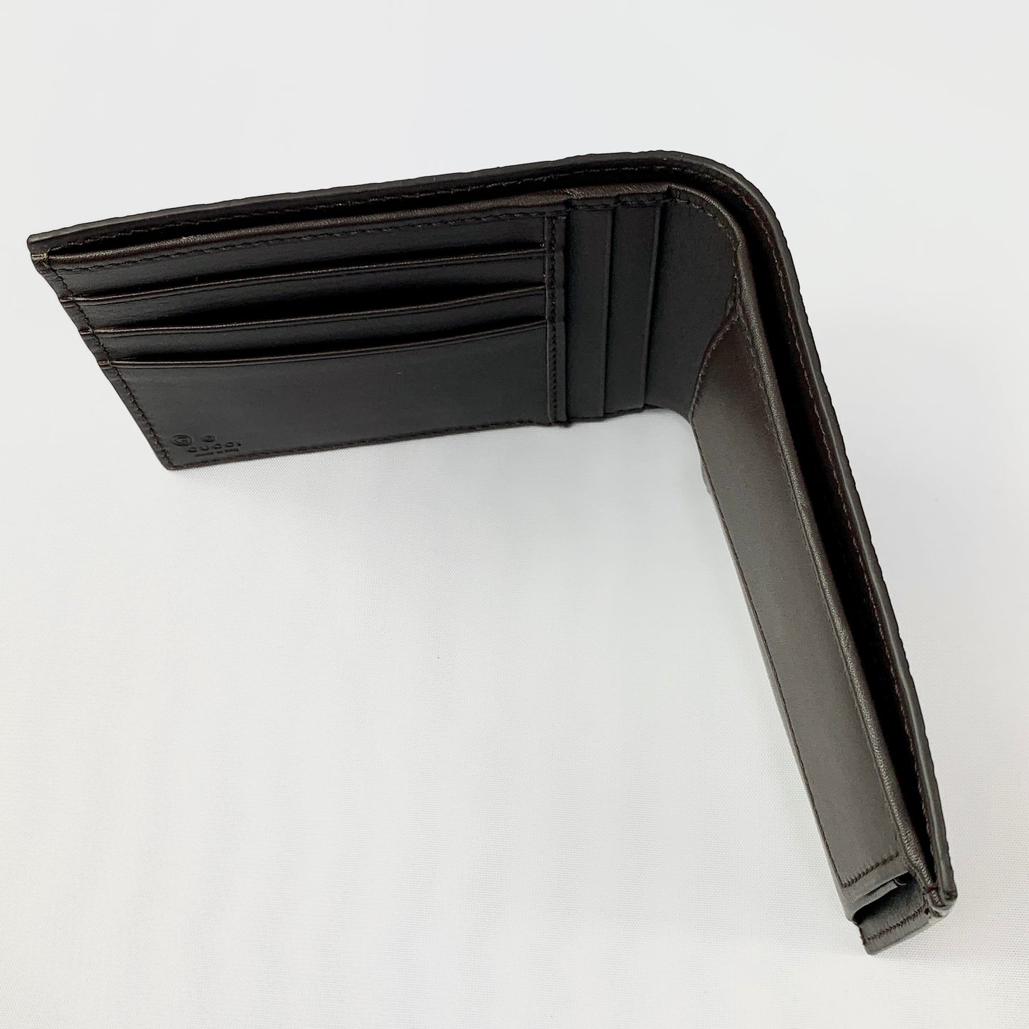 Gucci Microguccissima Men’s Bi-Fold Wallet in T. Moro