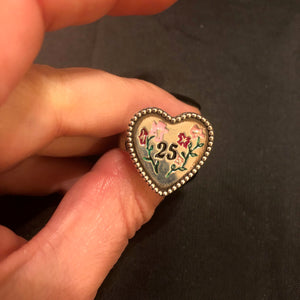 Gucci Enamel Heart Ring in Silver
