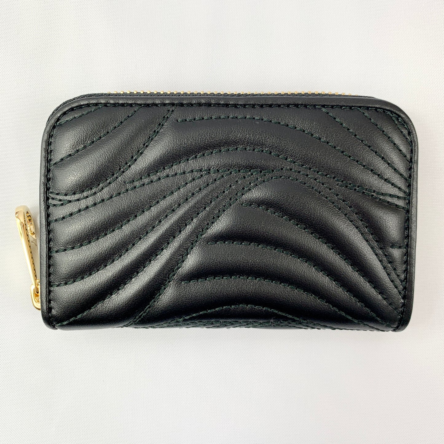 Salvatore Ferragamo Leather Change Purse in Nero