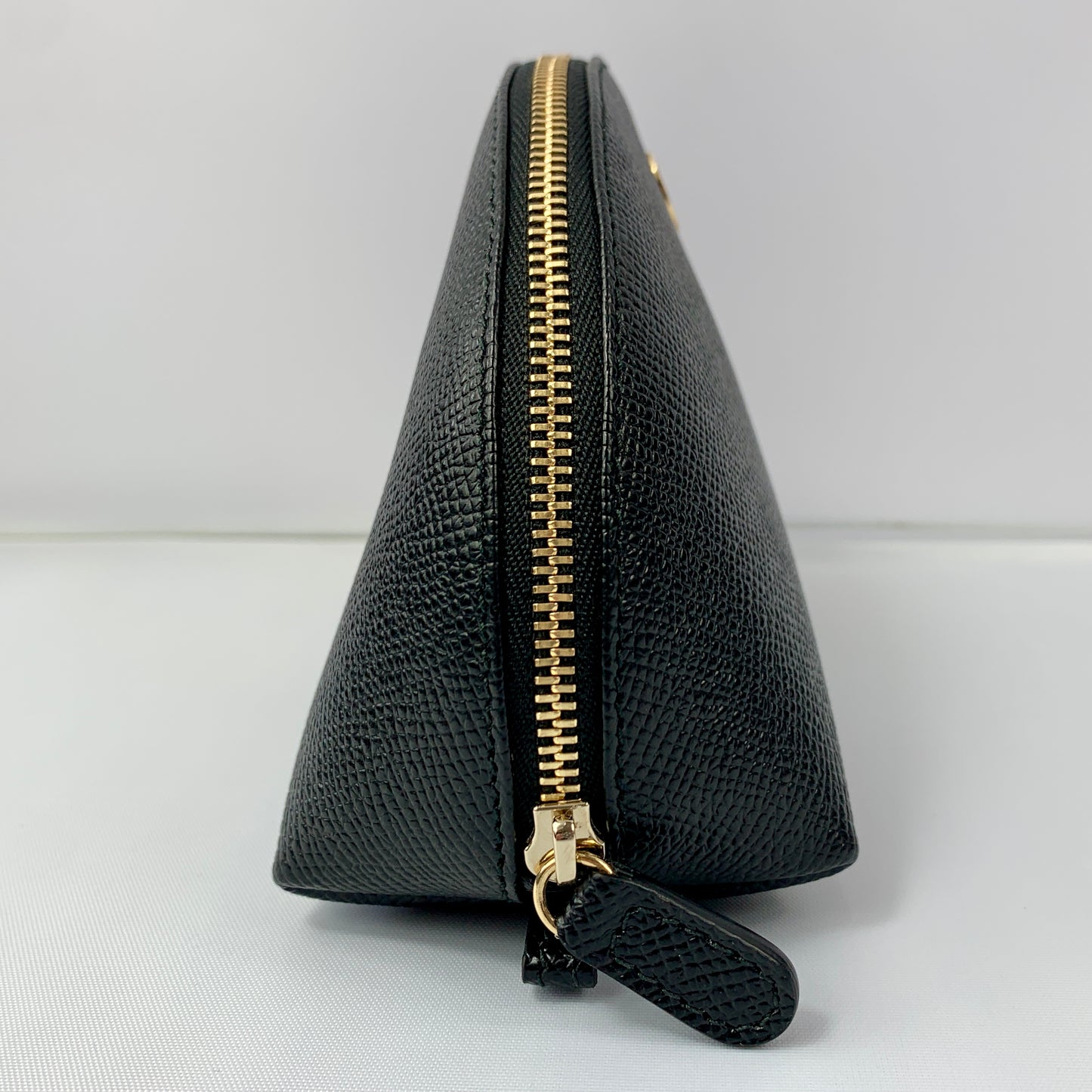 Salvatore Ferragamo Cosmetic Zip Pouch in Nero
