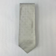 Load image into Gallery viewer, Gucci GG Print Jaylen Silk Tie in Zinc