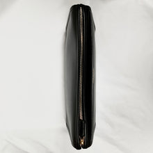 Load image into Gallery viewer, Gucci Metallic Print Logo Smooth Leather Clutch in Black