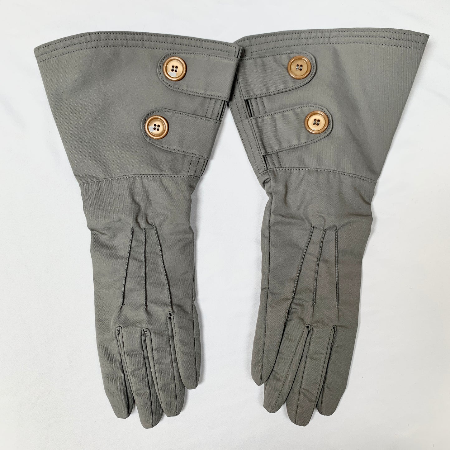 Gucci Washed Gabardine Long Button Gloves in Gray