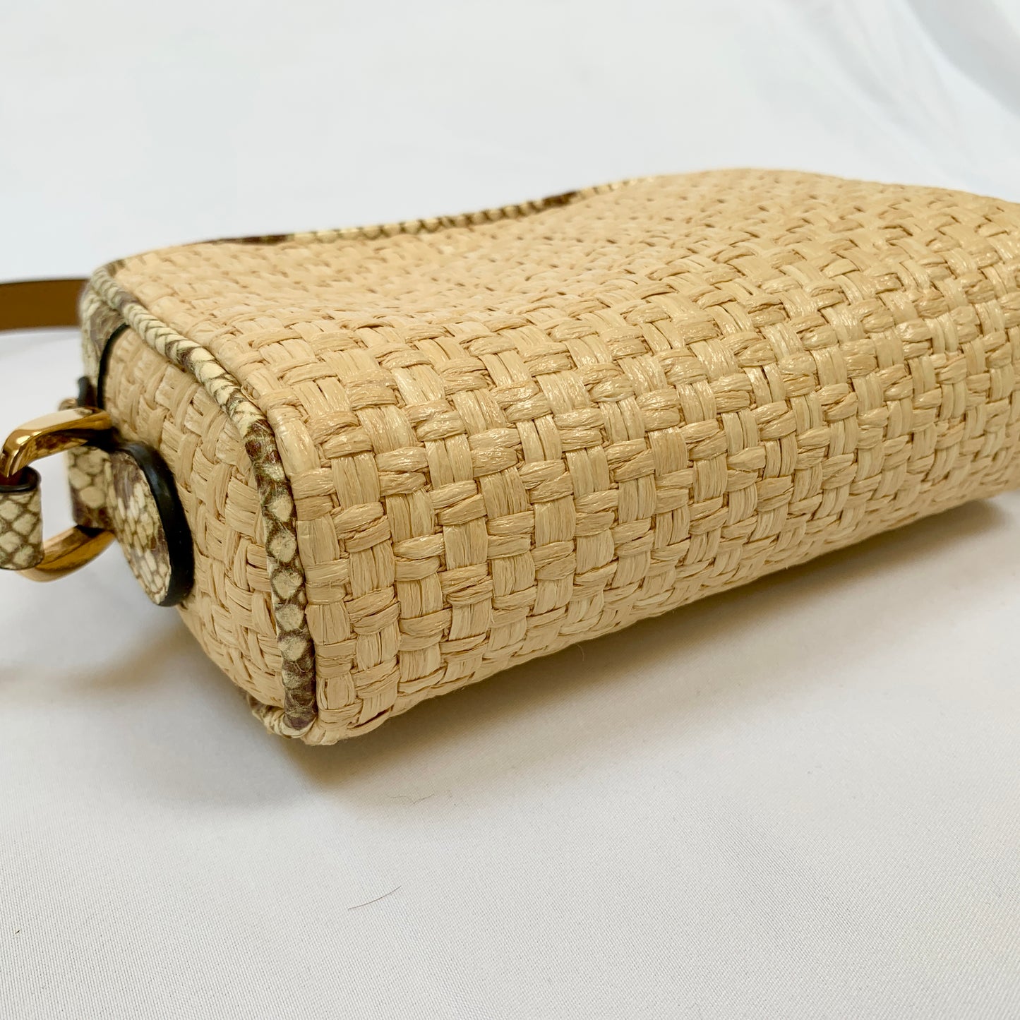 Gucci Mini GG Ophidia Straw Shoulder Bag with Printed Trim in Beige and Green