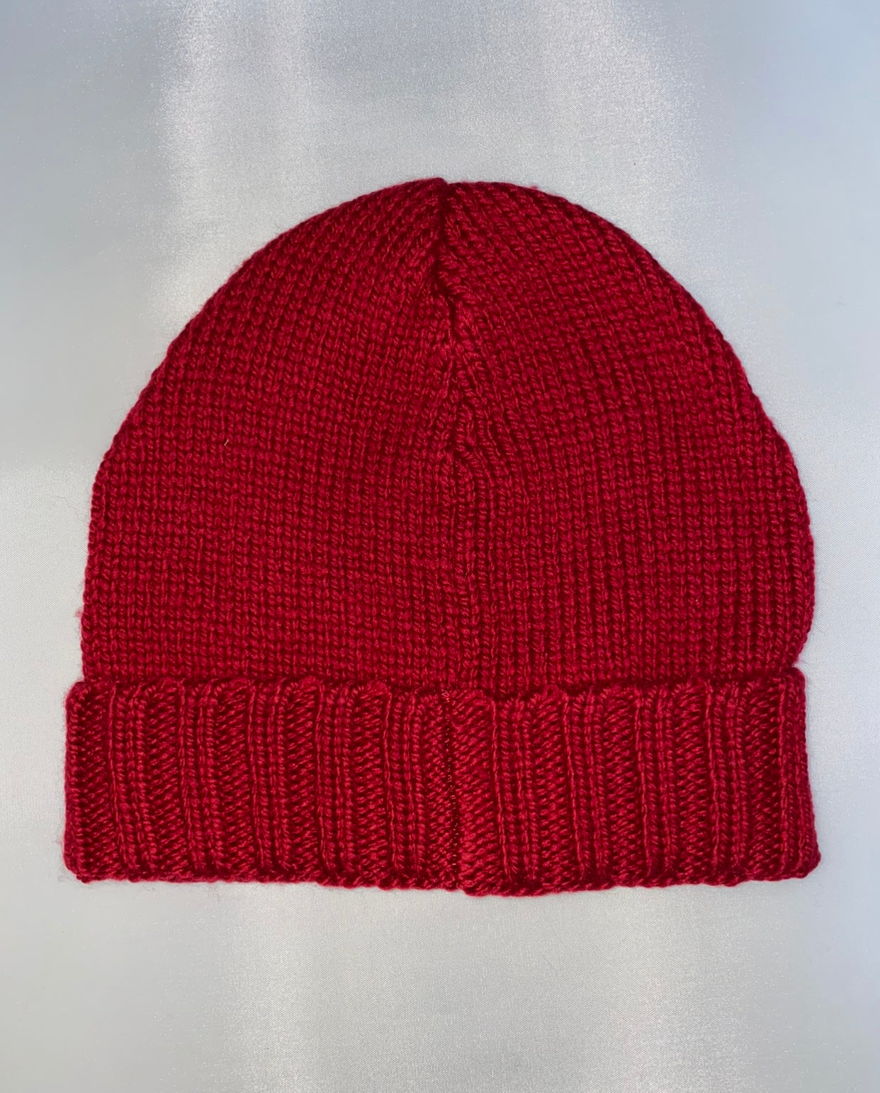 Gucci GG Logo Wool Beanie Hat in Red