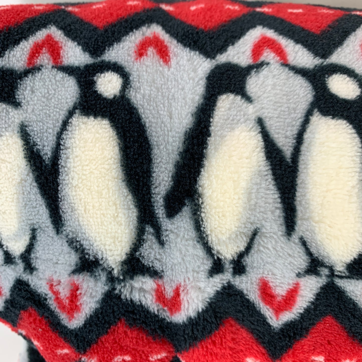 Vera Bradley Throw Blanket in Penguins Intarsia