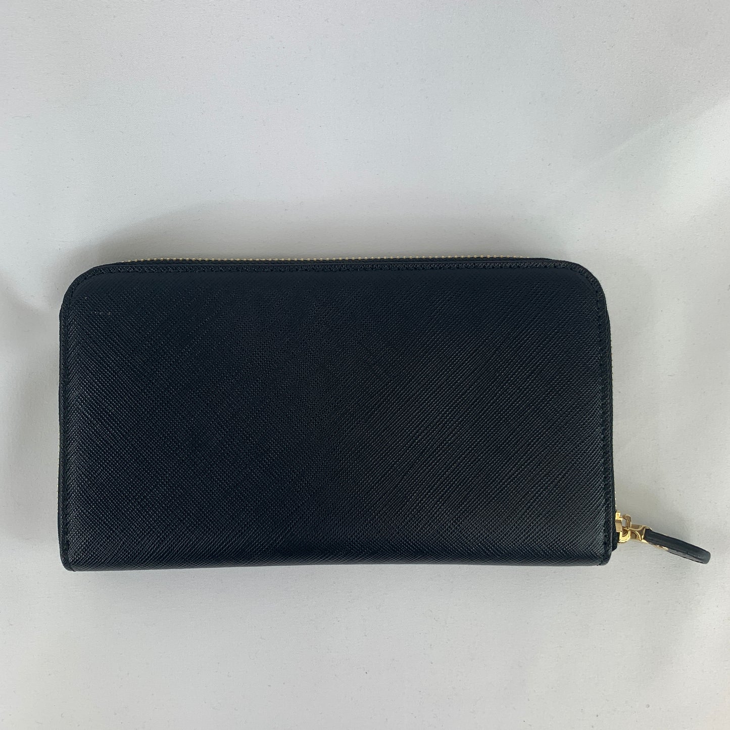 Salvatore Ferragamo Printed Calfskin Zip Wallet in Black