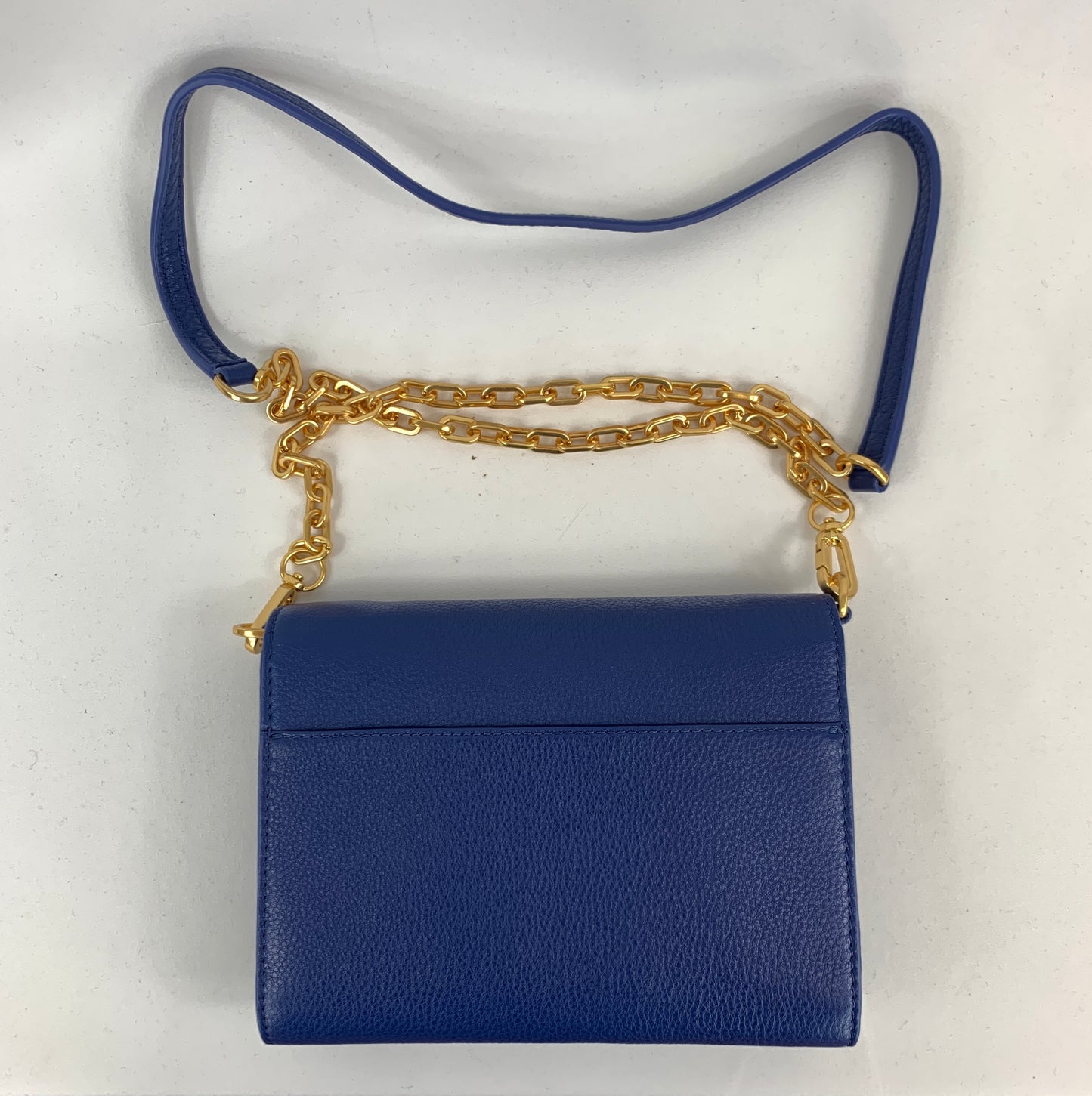 Tory Burch Britten Chain Wallet in Fresh Blueberry