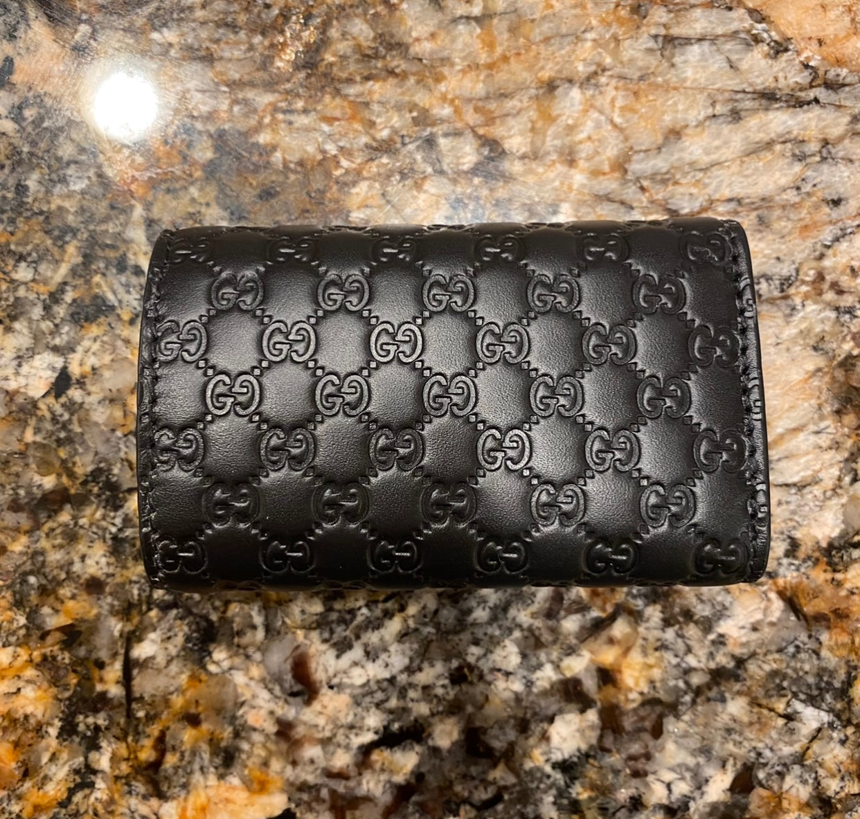 GUCCI Black Microguccissima Leather Key Holder – Gavriel.us