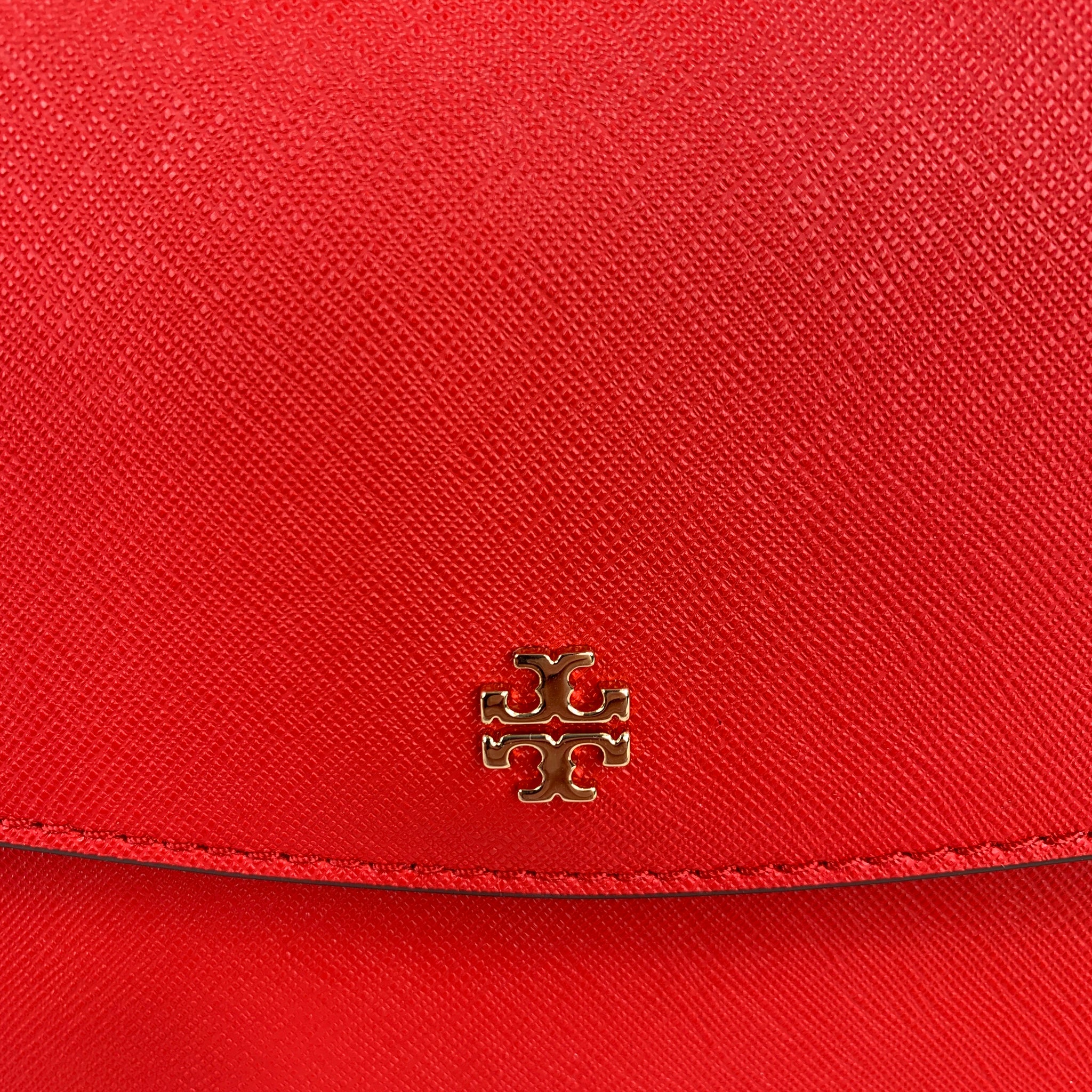 Tory Burch Emerson Envelope Shoulder Bag in Brilliant Red –