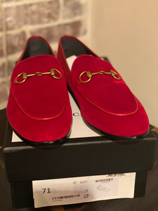 Gucci Horsebit Jordaan Velvet Loafer in Red