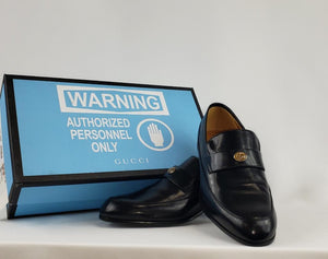 Gucci Mens Loomis Leather Loafers with GG Logo