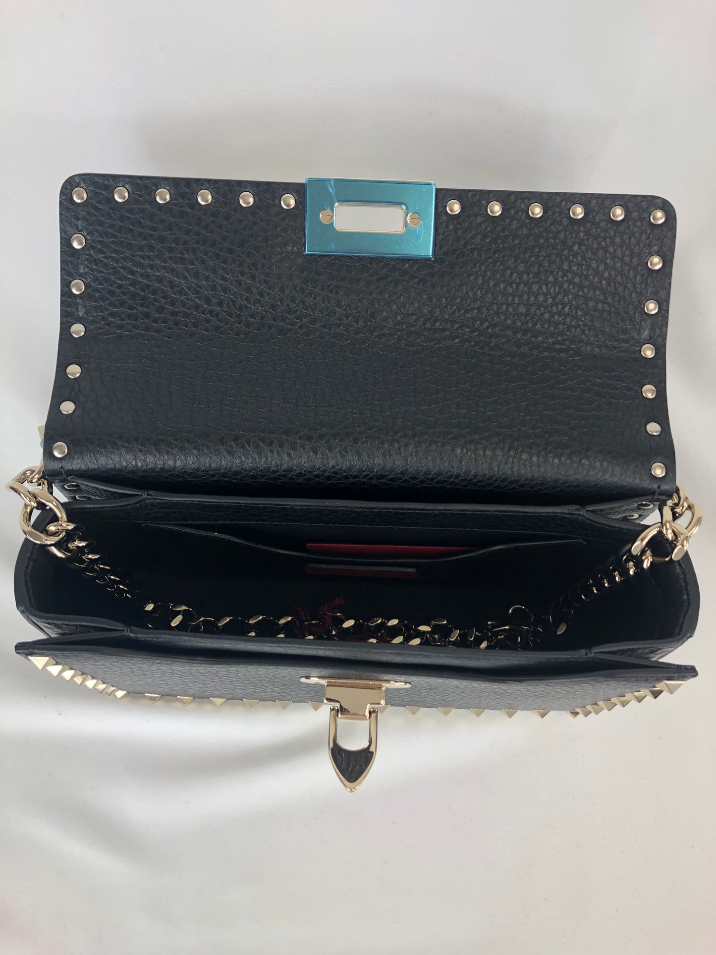 Valentino Garavani Rockstud Small Shoulder Bag in Black