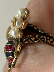 Gucci Bee Ring with Pearls and Red Crystals