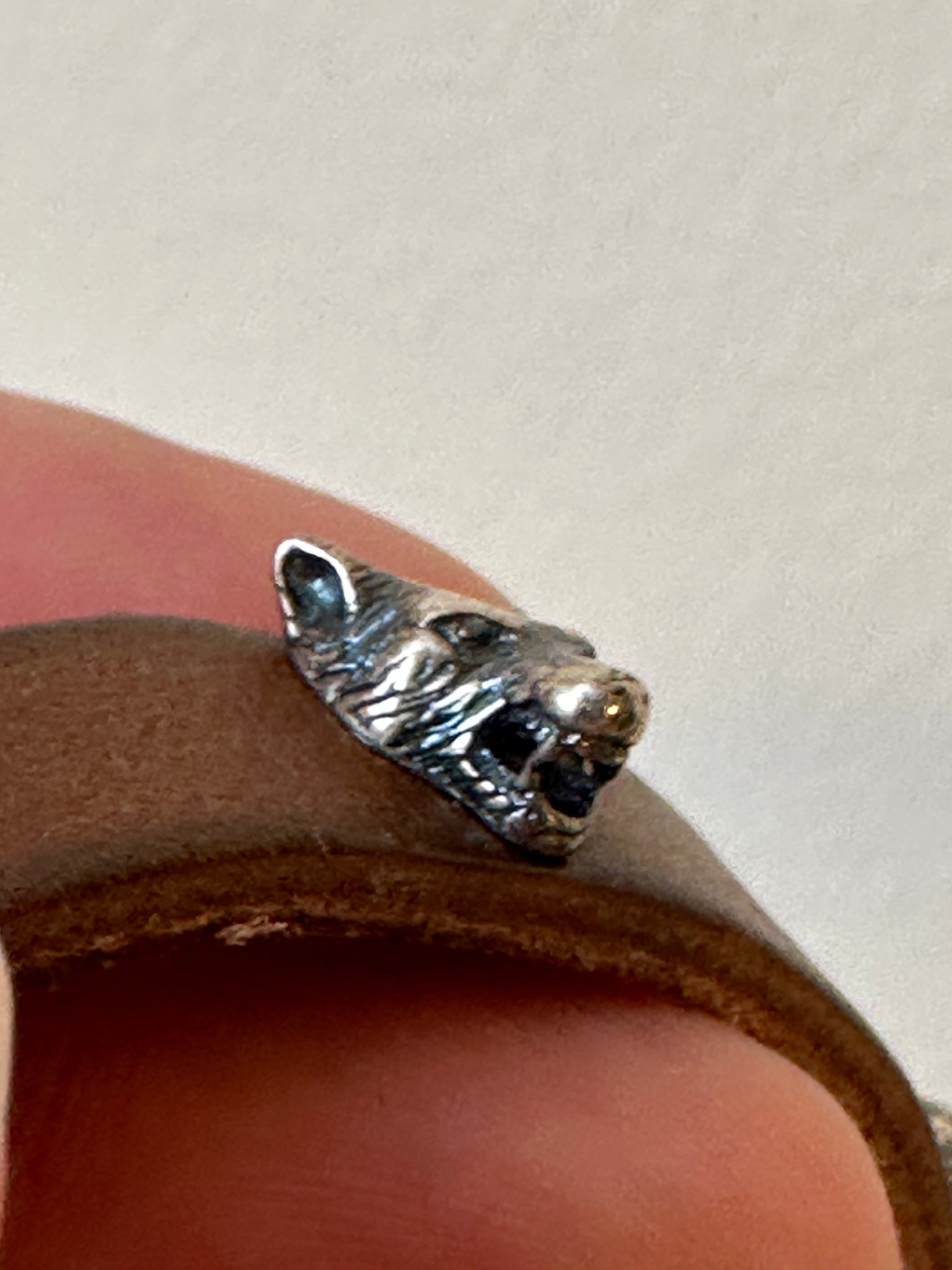 Gucci angry 2025 wolf ring