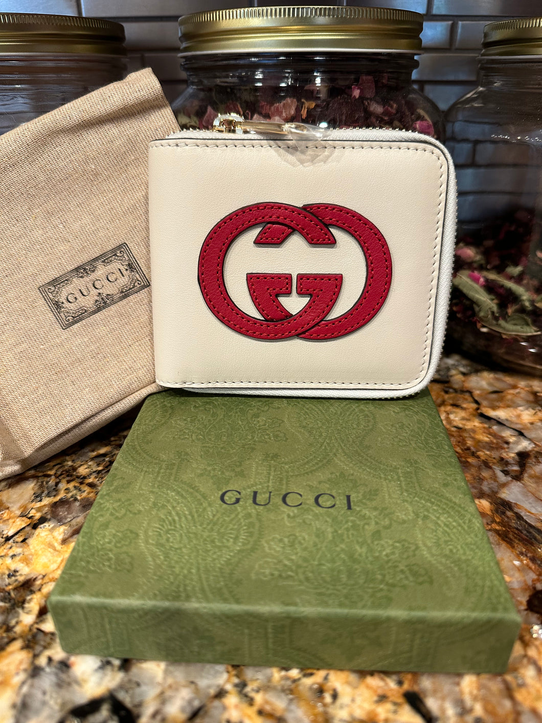 Gucci Interlocking GG Zip Around Wallet in White and Red