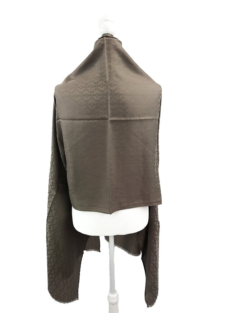 Tory Burch Mosaic Logo Jacquard Scarf in French Gray