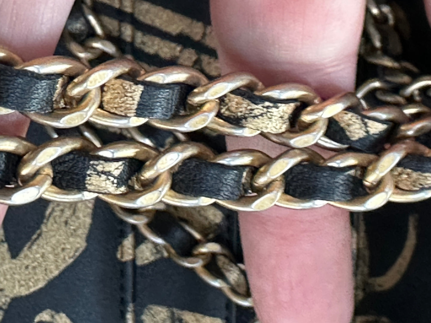 PREOWNED Chanel Graffiti Wallet on a Chain