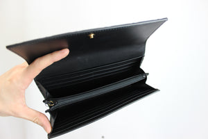 Gucci Signature Guccissima GG Wallet in Black