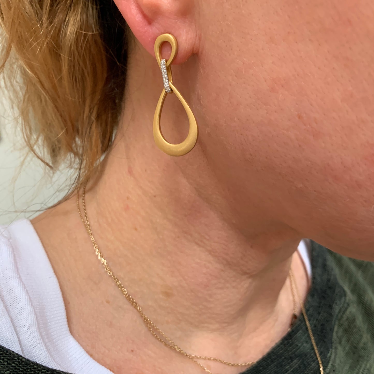I.Reiss Teardrop 0.14 Diamond Earrings in 14K Yellow Gold