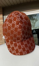 Load image into Gallery viewer, Gucci Interlocking GG Brown Velvet Baseball Hat