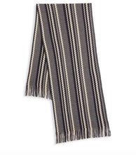 Load image into Gallery viewer, Missoni Geometric Wool-Blend Scarf in Navy and White