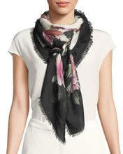 Load image into Gallery viewer, Gucci Rising Flower Silk Scarf in White