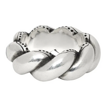 Load image into Gallery viewer, Gucci Metallic Twisted Garden Ring in Sterling Silver