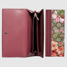 Load image into Gallery viewer, Gucci GG Supreme Blooms Continental Wallet with Card Holder in Red