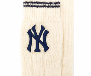 Gucci NY Yankees Wool Knit Socks in Beige