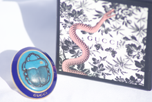 Load image into Gallery viewer, Gucci Ring With Beetle Cameo In Turquoise Resin