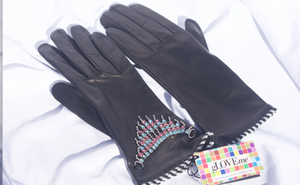 Gavriel Silk Lined Leather Gloves in Black