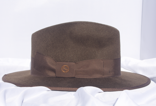 Gucci Felt Hat with GG Bow in Brown