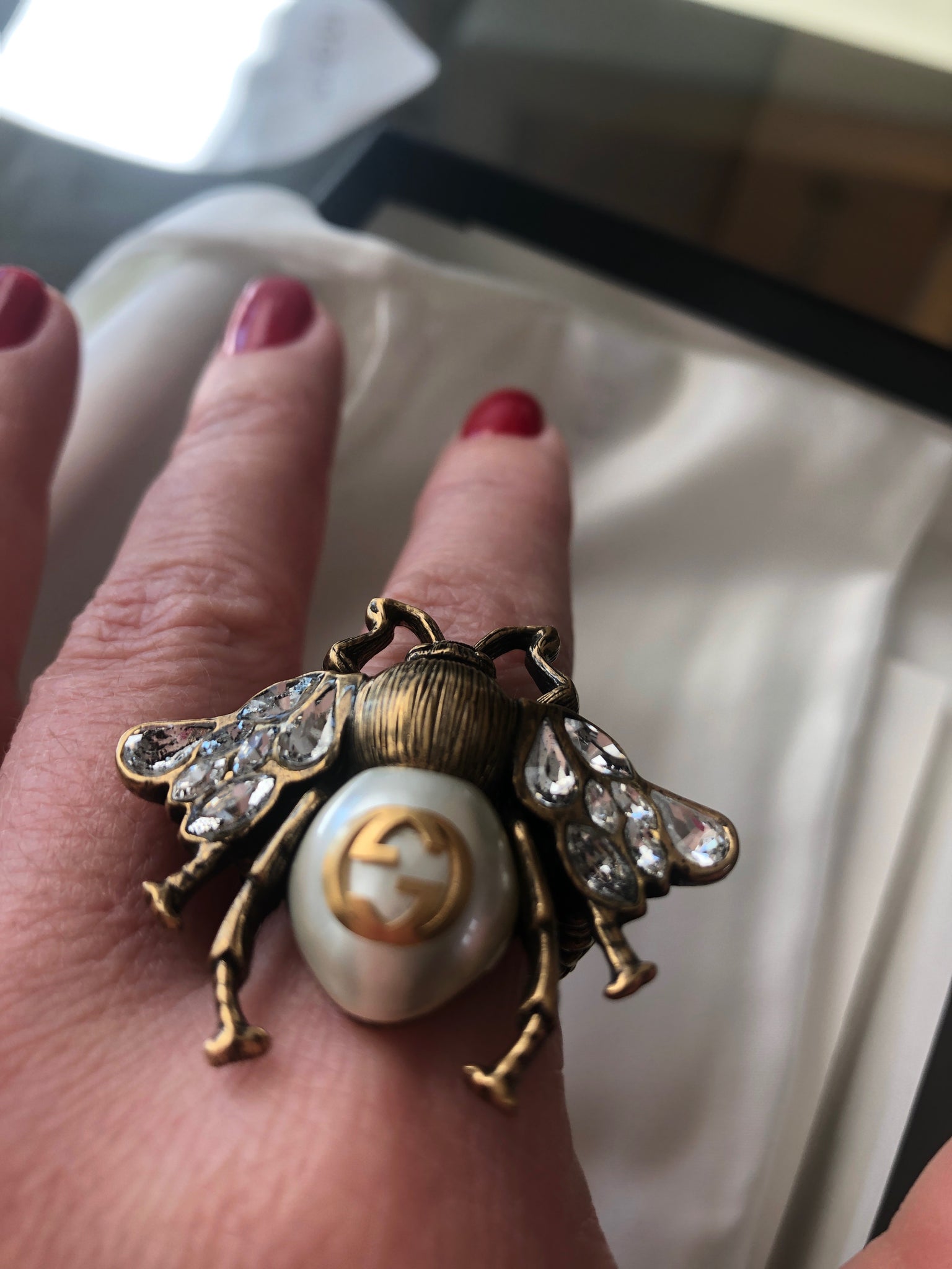 Gucci Bee Ring in Antique Gold with Crystals and Pearl – Gavriel.us