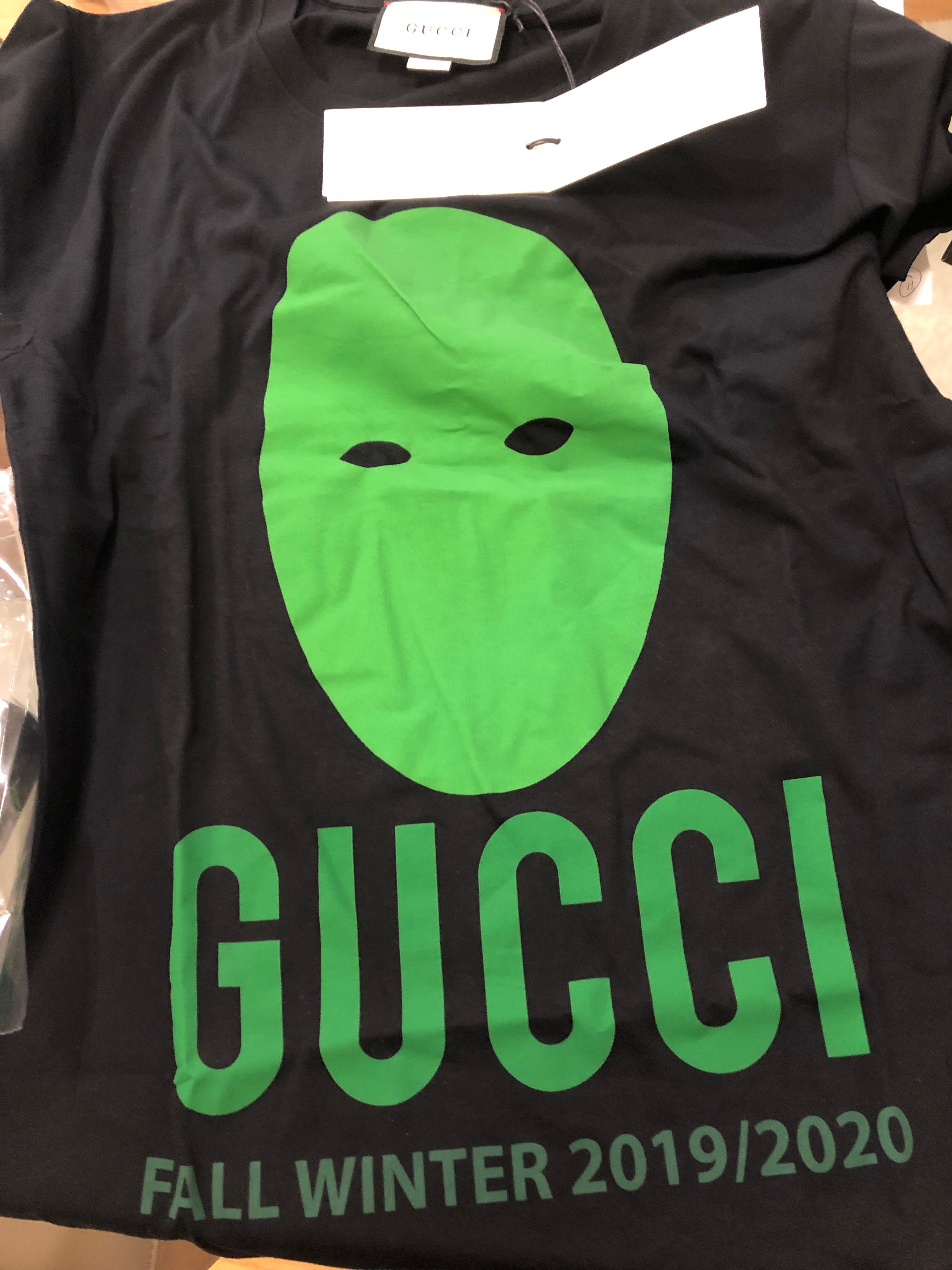 Gucci Manifesto Mask Print Oversized Cotton T-Shirt in Black 