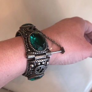 Gucci Interlocking GG Silver Bracelet with Green Crystals