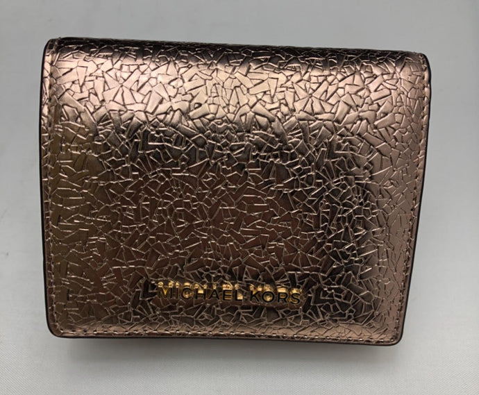 Michael Kors Wallet in Metallic Pink