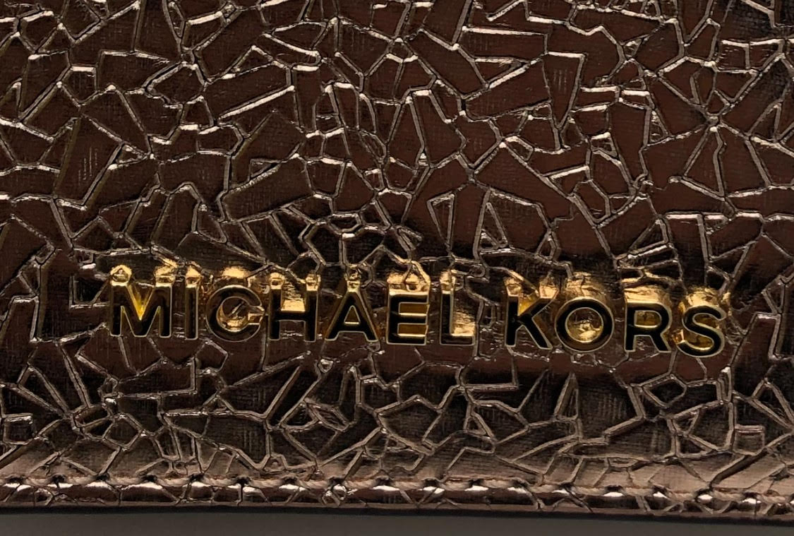Michael Kors Wallet in Metallic Pink