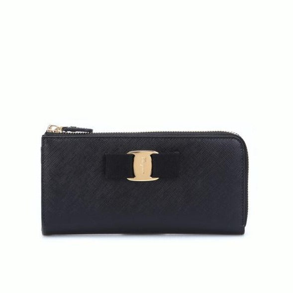 Salvatore Ferragamo Vara Bow Continental Cross Grain Wallet in Black
