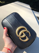 Load image into Gallery viewer, Gucci GG Dahlia Clutch in Black