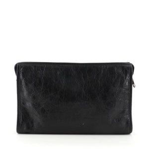 Gucci GG Marina Cracked Leather Clutch in Black