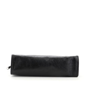 Gucci GG Marina Cracked Leather Clutch in Black