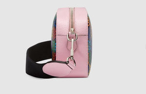 Gucci Psychedelic Supreme Canvas Messenger Bag in Pink
