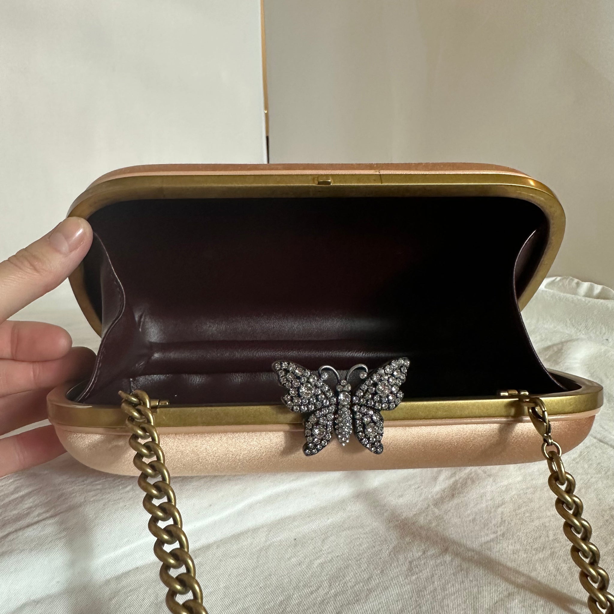 Gucci butterfly clutch hot sale